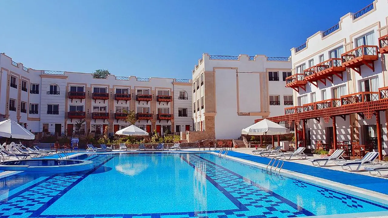 الفندق فالكون نعمة ستار - شرم الشيخ